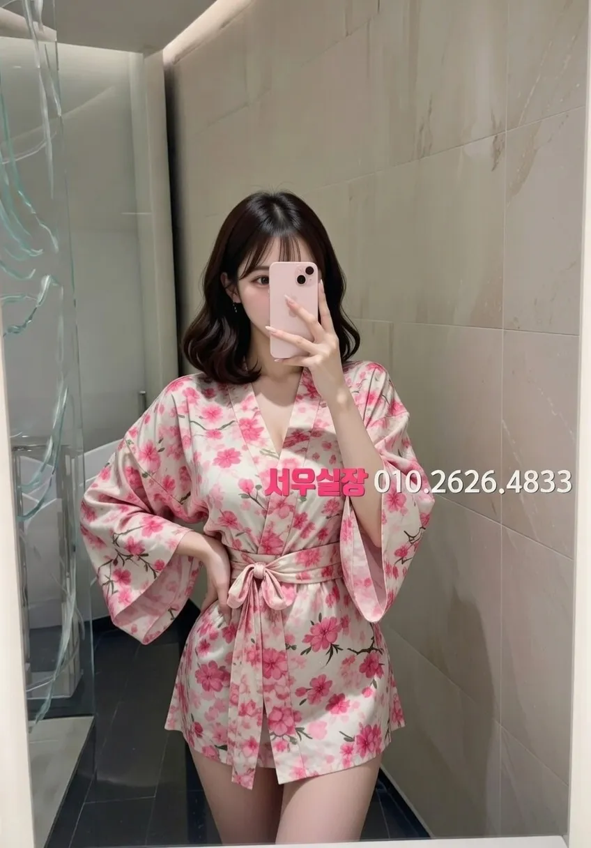 파주 미러룸 프리미엄 라인업 3번 프로필